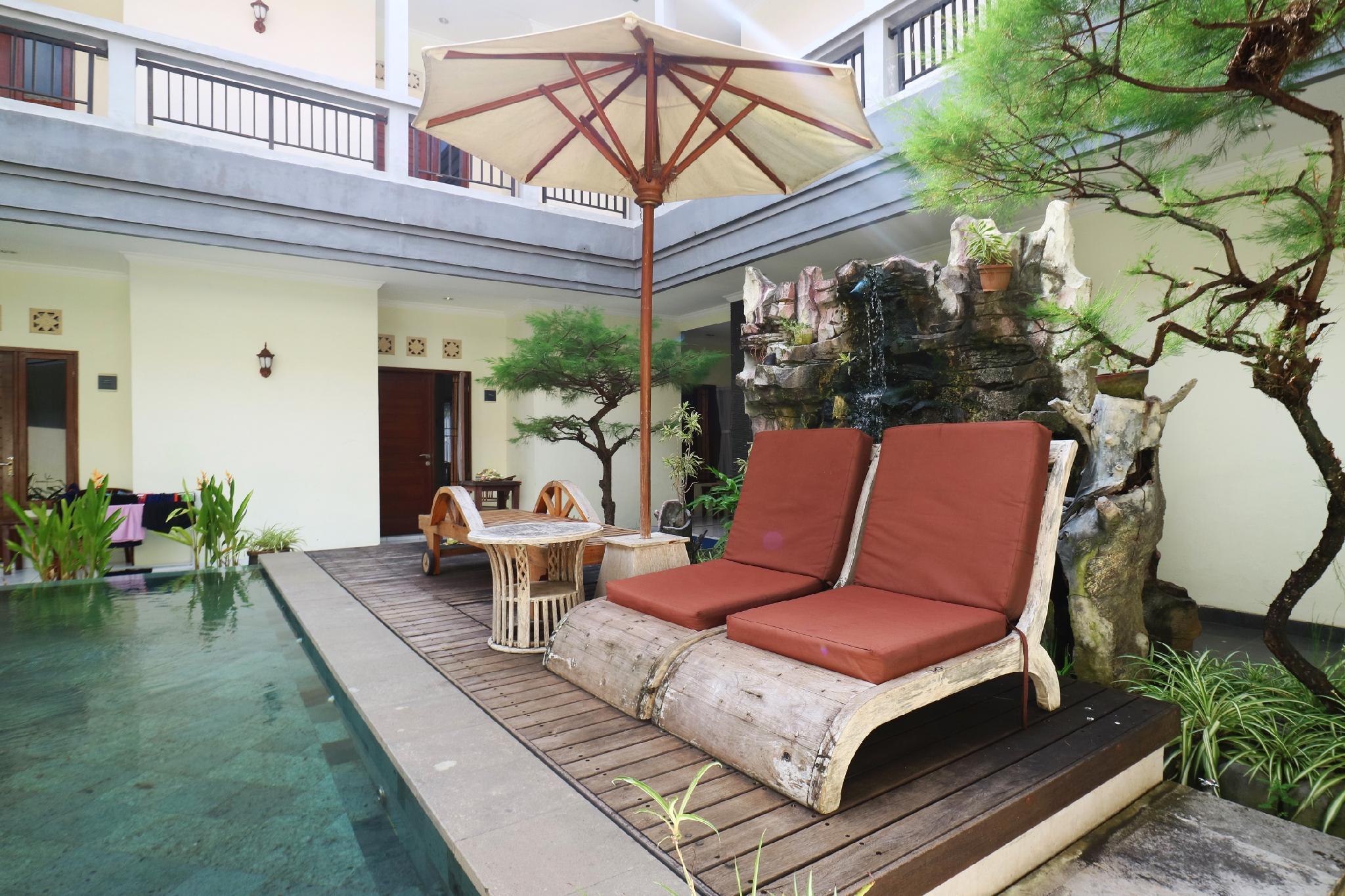 Teges Inn Kuta クタ エクステリア 写真