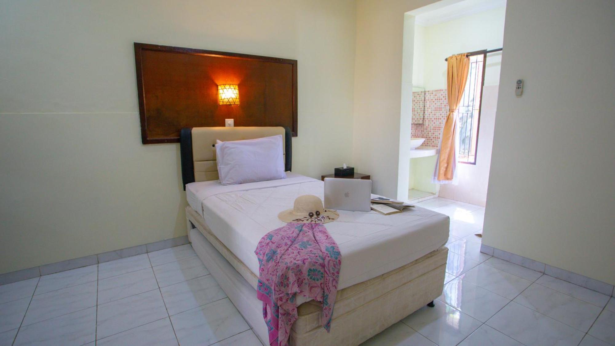 Teges Inn Kuta クタ エクステリア 写真