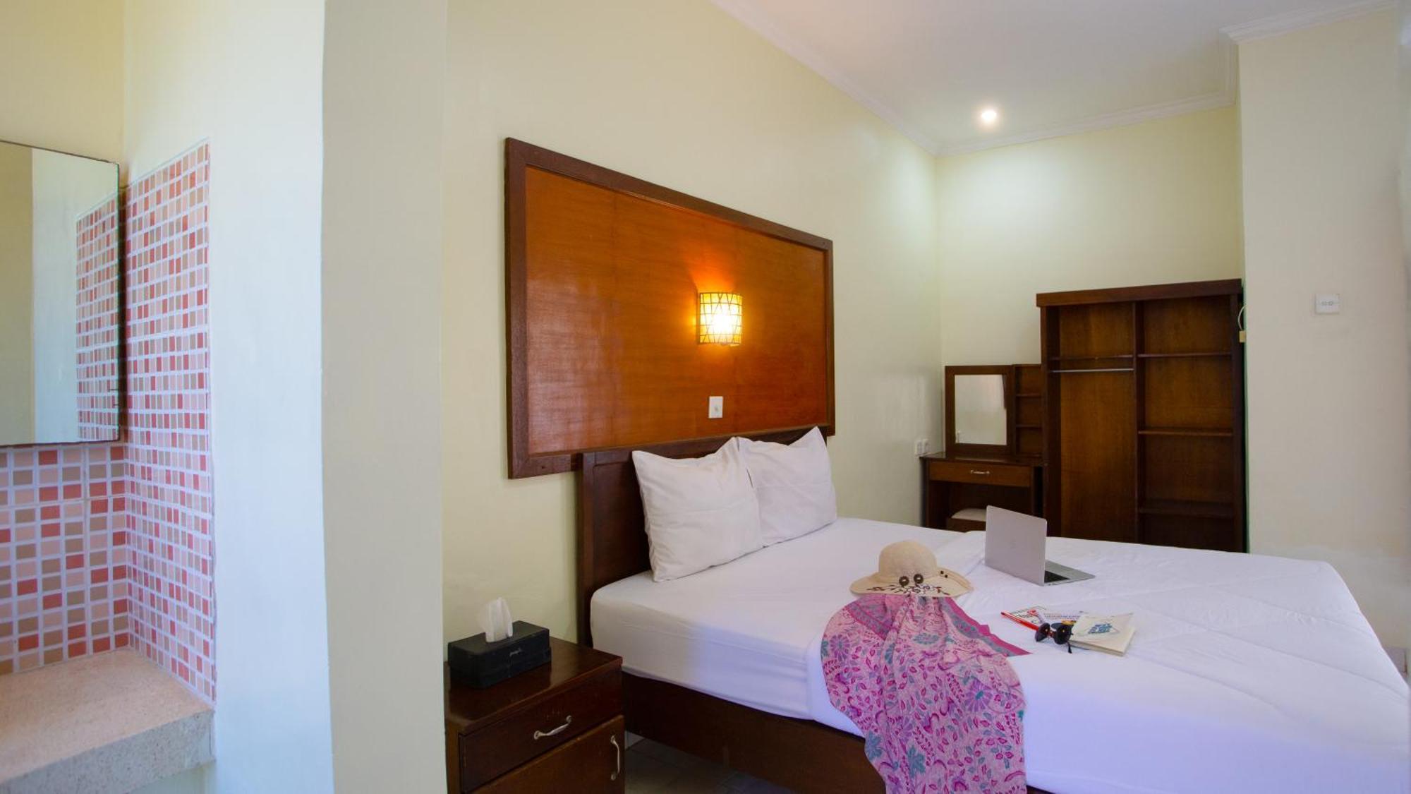 Teges Inn Kuta クタ エクステリア 写真