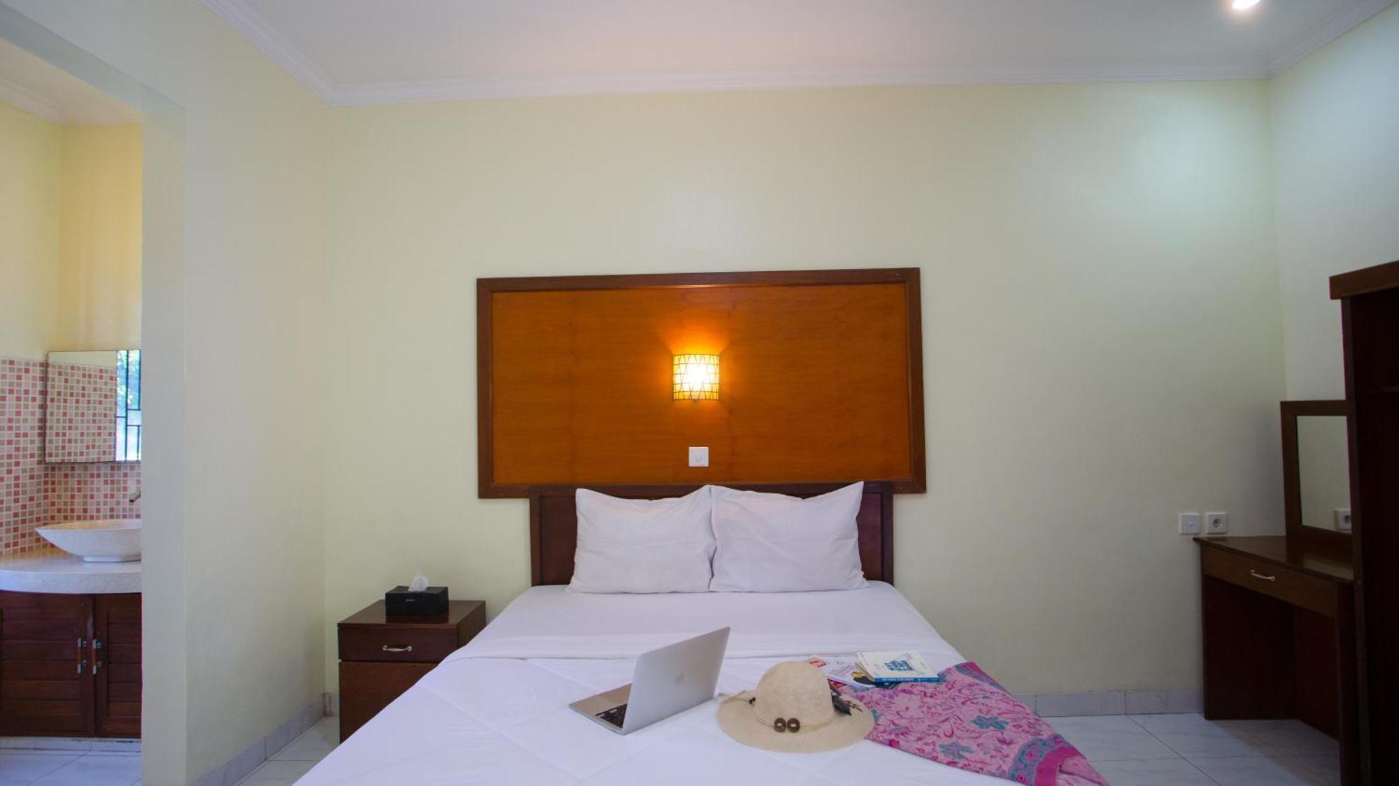 Teges Inn Kuta クタ エクステリア 写真